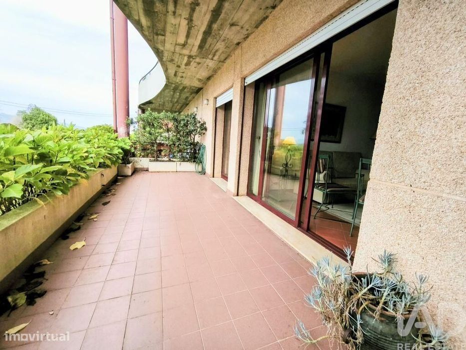 Apartamento T2 em Seixas de 76 m2