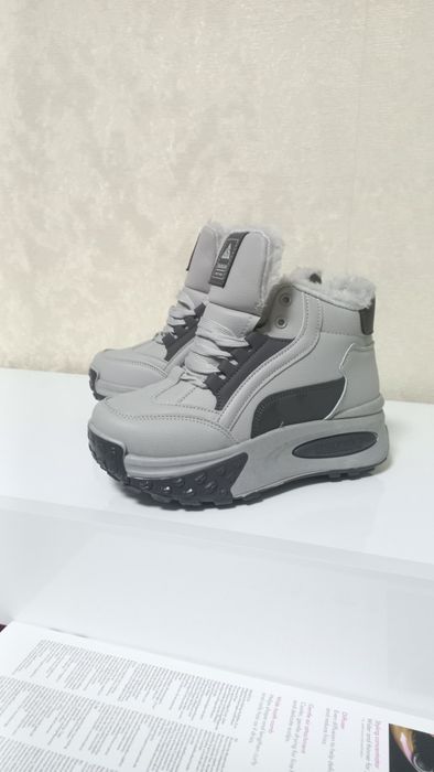 Ботинки жіночі зимові