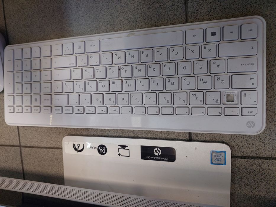 Моноблок НР Pavilion 27-a251ur