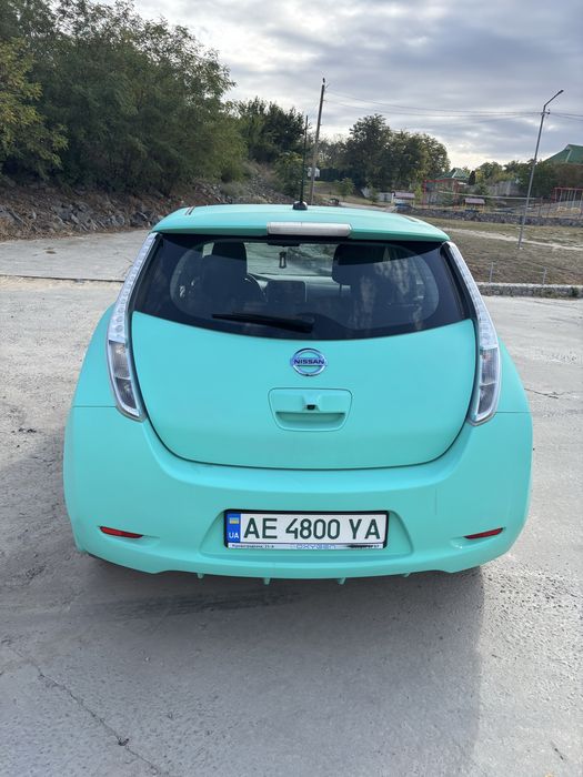 Nissan LEAF AZEO ниссан лиф нісан ліф 2013 электромобиль электричка EV