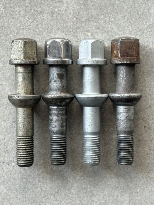 Болти колісні М12 довжиною 85мм Mercedes-Benz w124 w210 w126 R129 AMG