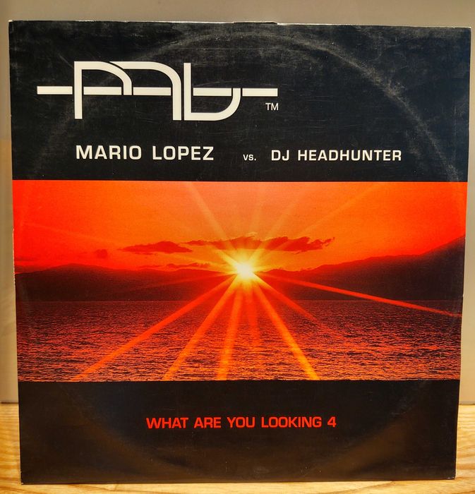 Mario Lopez vs. DJ Headhunter – What Are U Looking 4 Winyl Trance