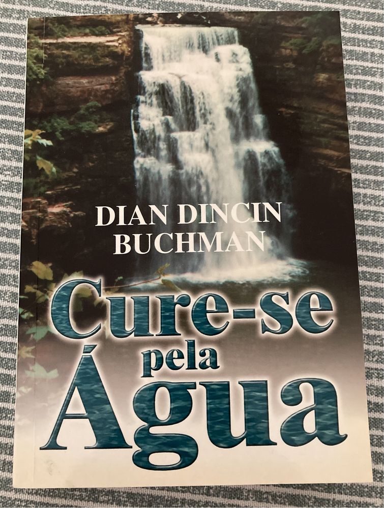 Livro “Cure-se pela água”, de Dian Dincin Buchman