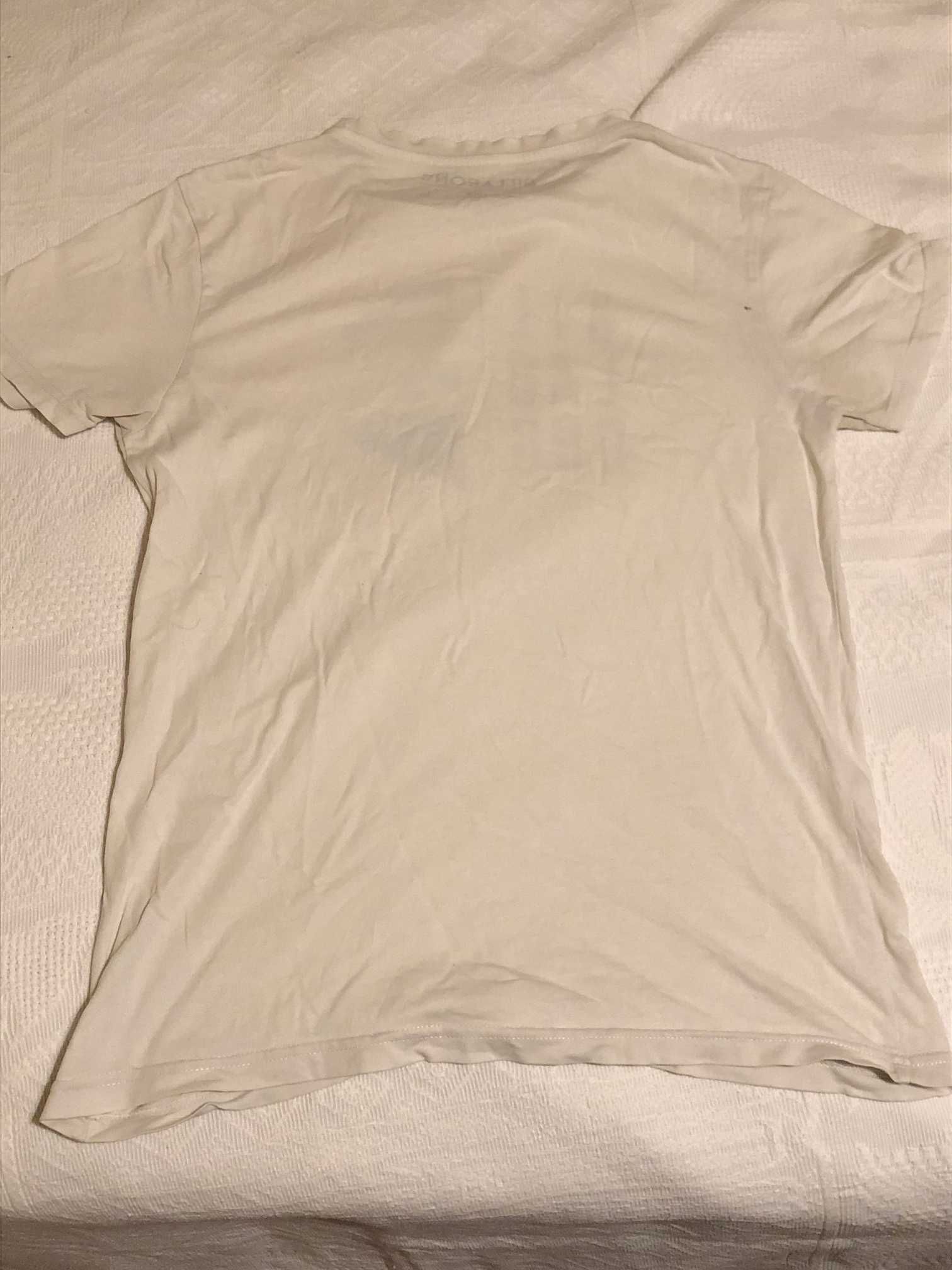 T-shirt branca Billabong