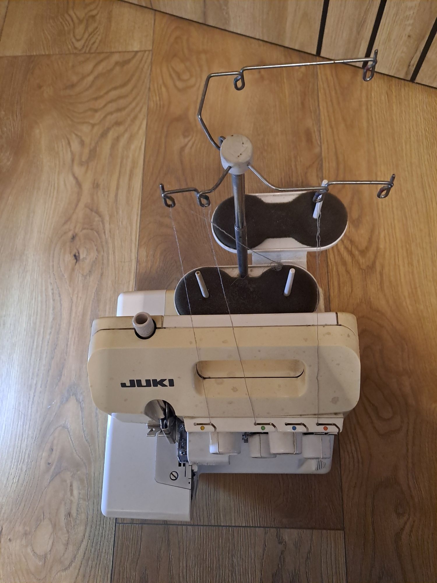 Overlock Juki MO-644D