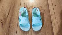 Sprzedam klapki na basen buty do wody Decatlon rozmiar 31-32

Rozmiar