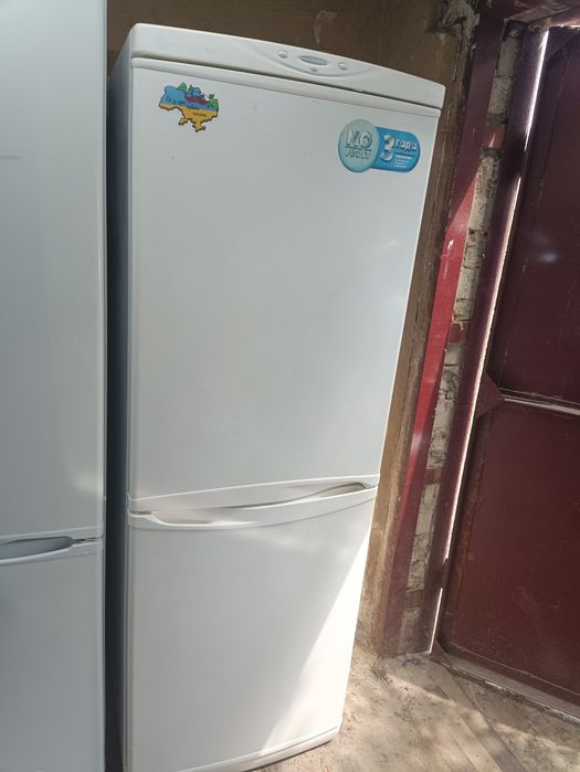 Осенняя распродажа холодильника  Днепр 2 на правом берегу