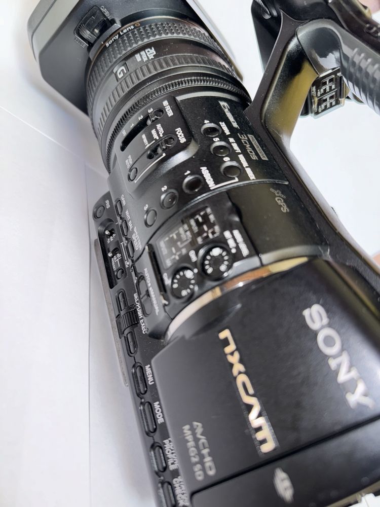SONY HXR-NX5E, Full HD камкордер, камера