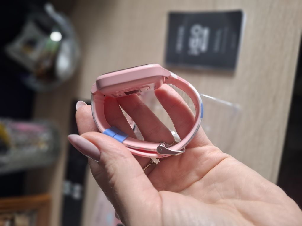 Zegarek smartwatch dziewczęcy uzywany  i go pro forever