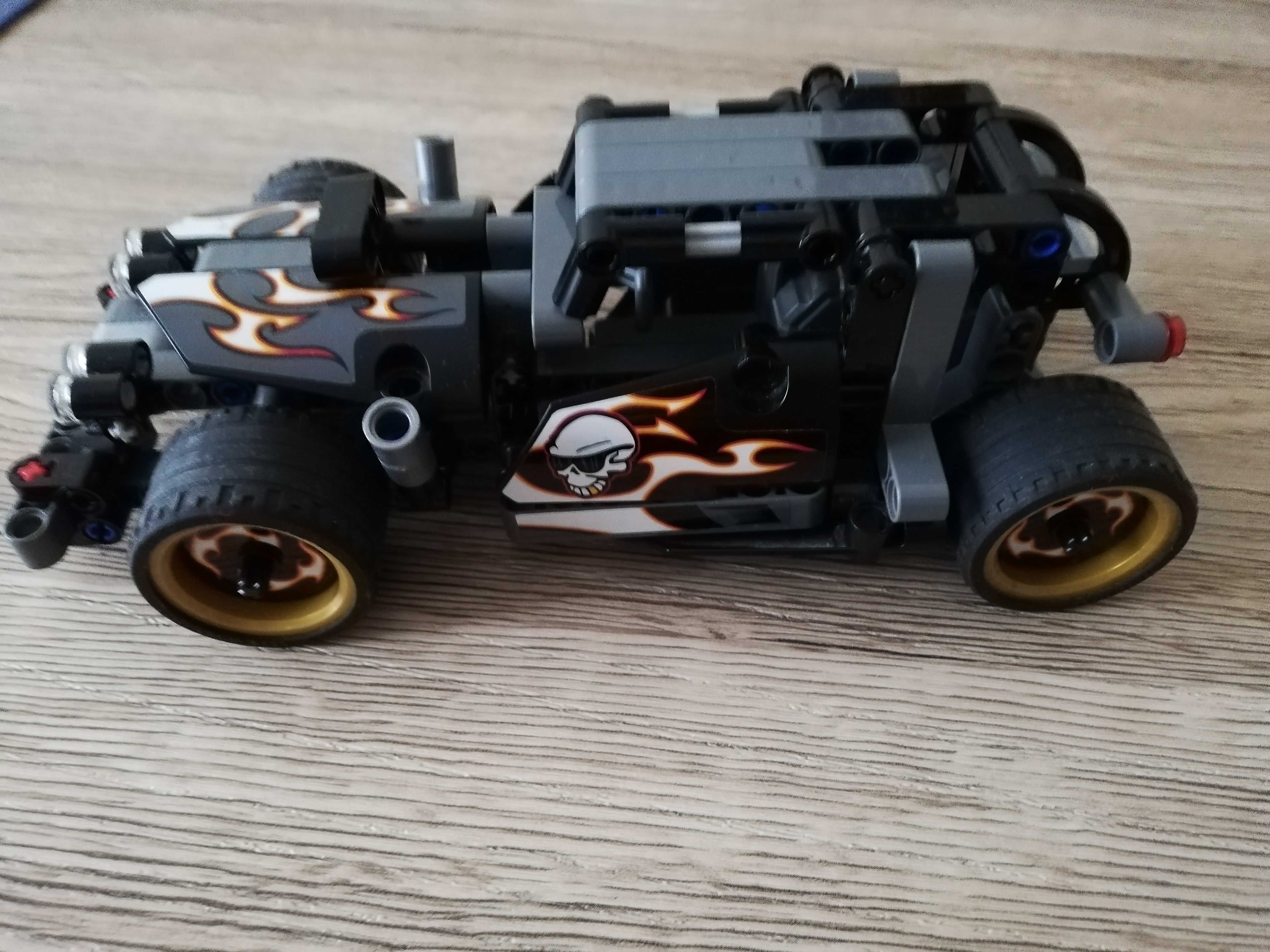 Klocki lego Technic Wyścigówka zbiegów 42046 stan idealny