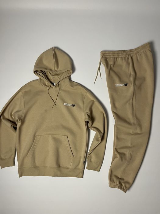 Оригінальний костюм New Balance M L