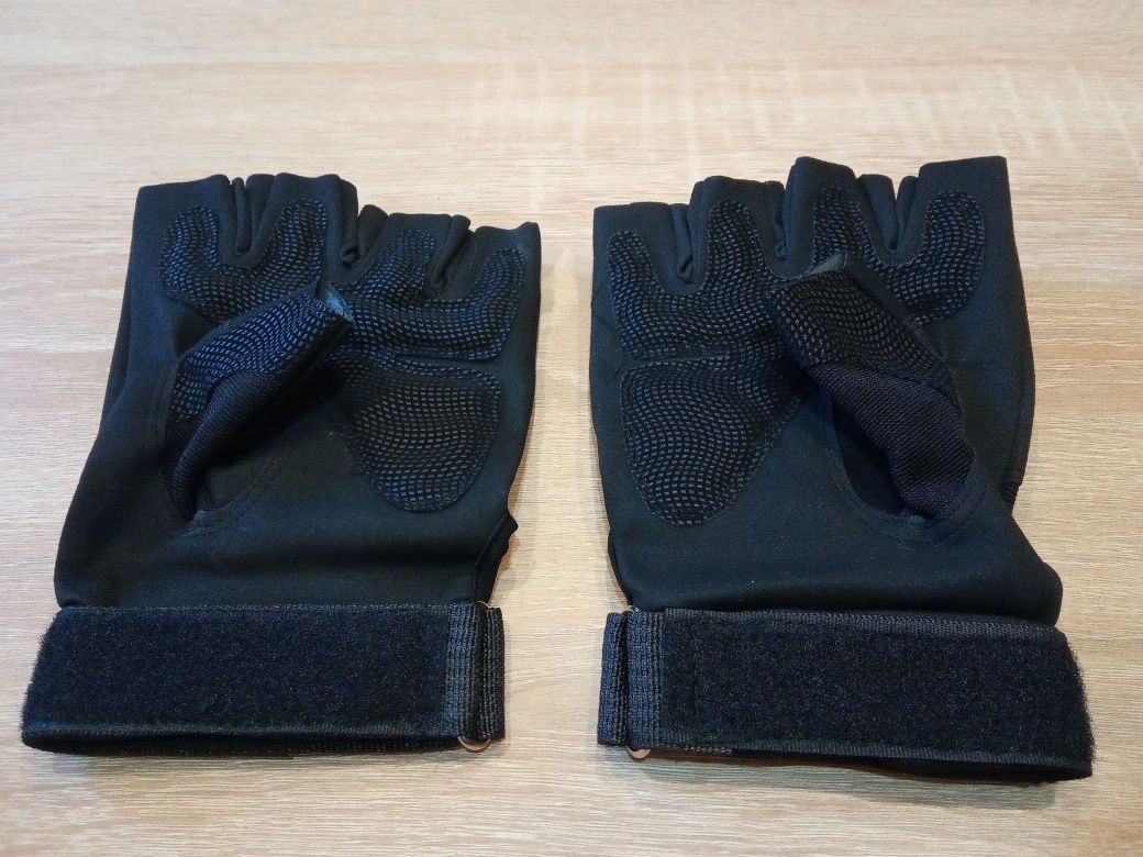 Перчатки универсальные тактические безпалые L-XL.