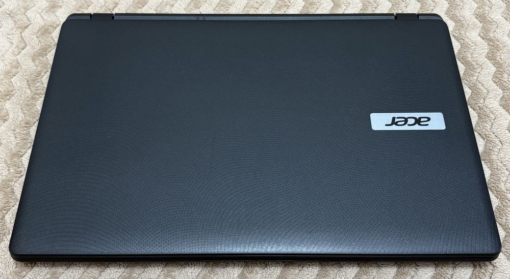 Laptop Acer ES1‑512‑21P7
