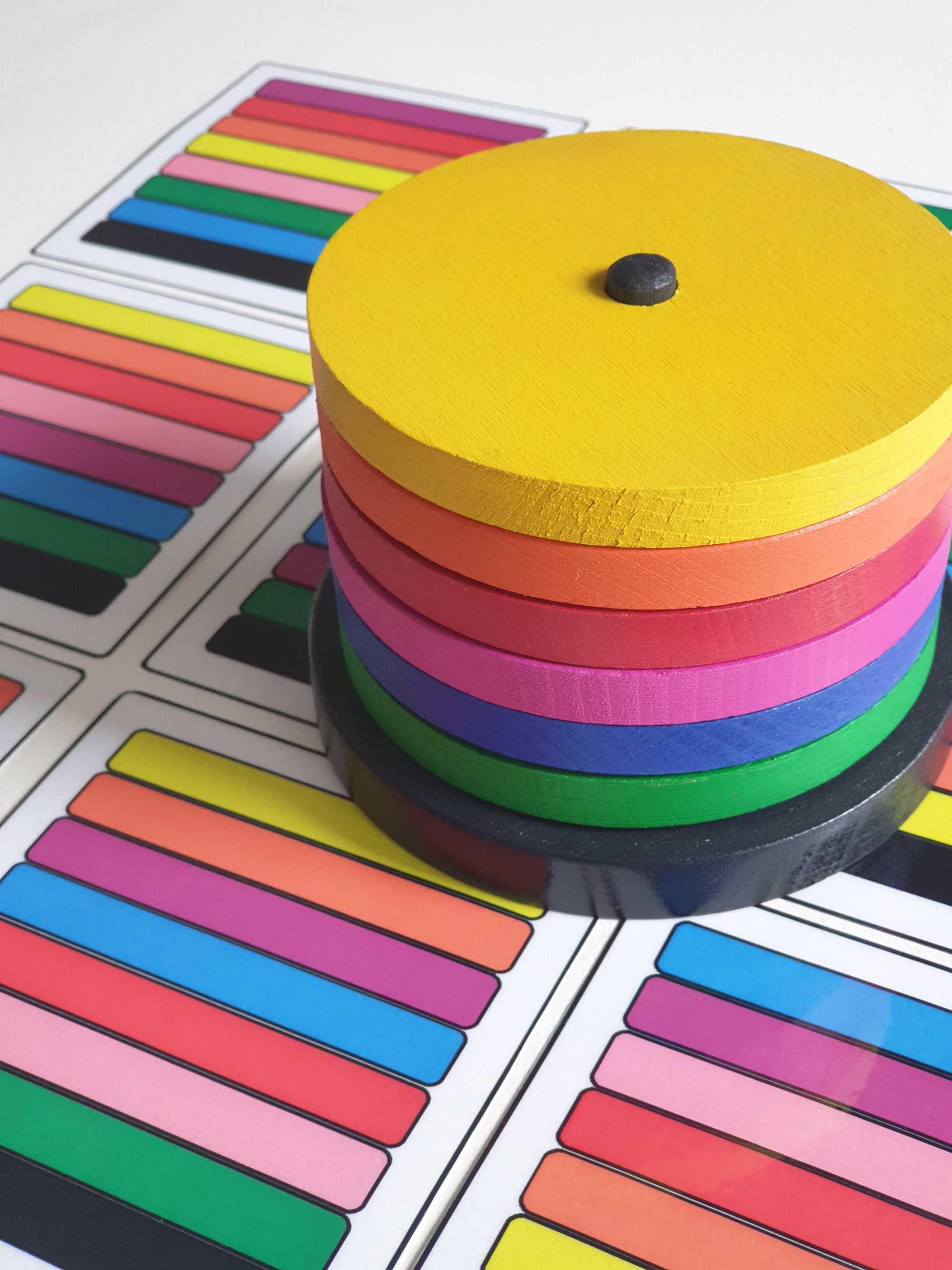 krążki na patyku - układanka lewopółkulowa Montessori