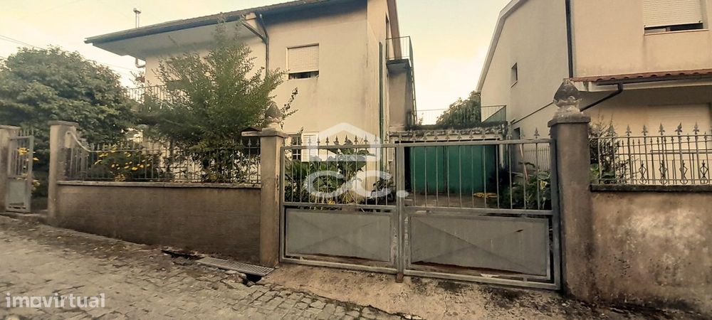 Moradia T6, Telões, Amarante