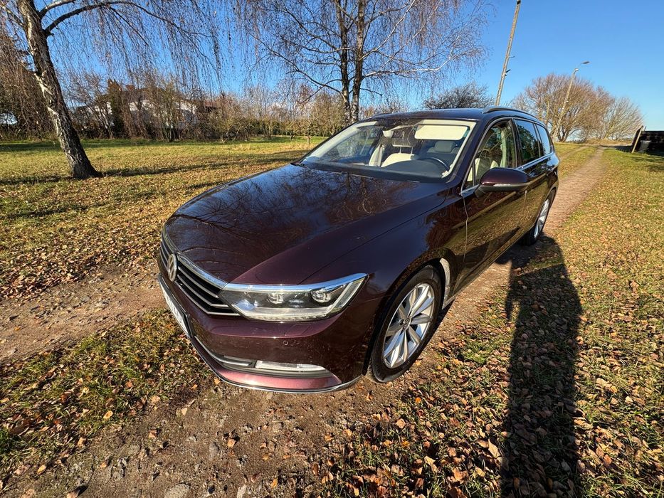 Volkswagen Passat 2.0 TDI 190 PS bezwypadek mega stan klimatyzacja jasne wnętrze