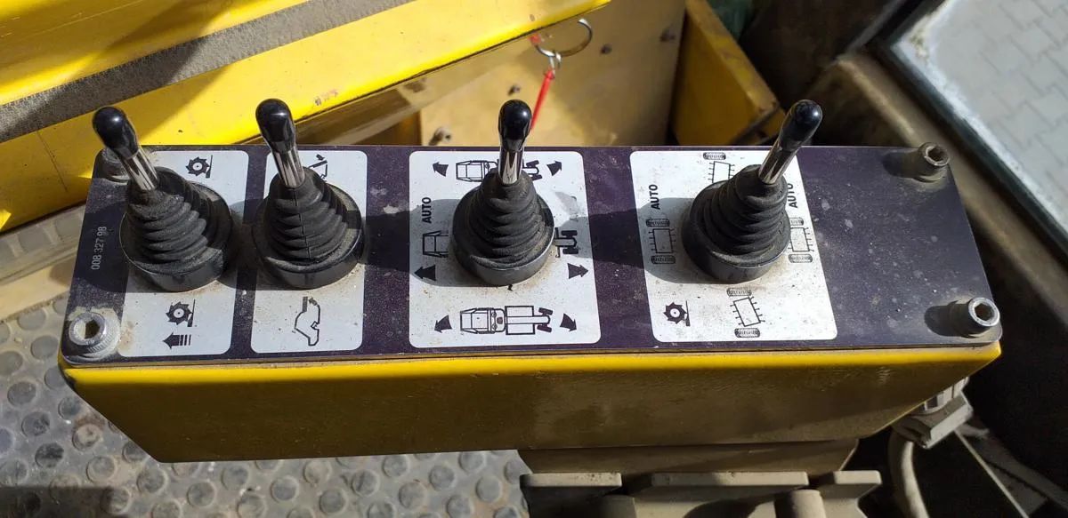 Bomag Stabilizator gruntu BOMAG MPH 122-2
