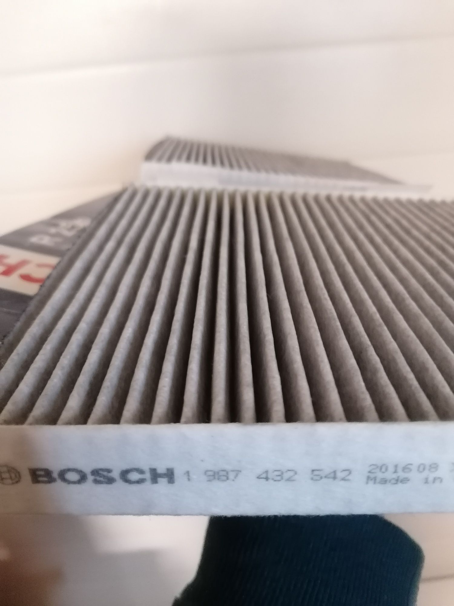 Filtr kabinowy bosch r 2542 do BMW