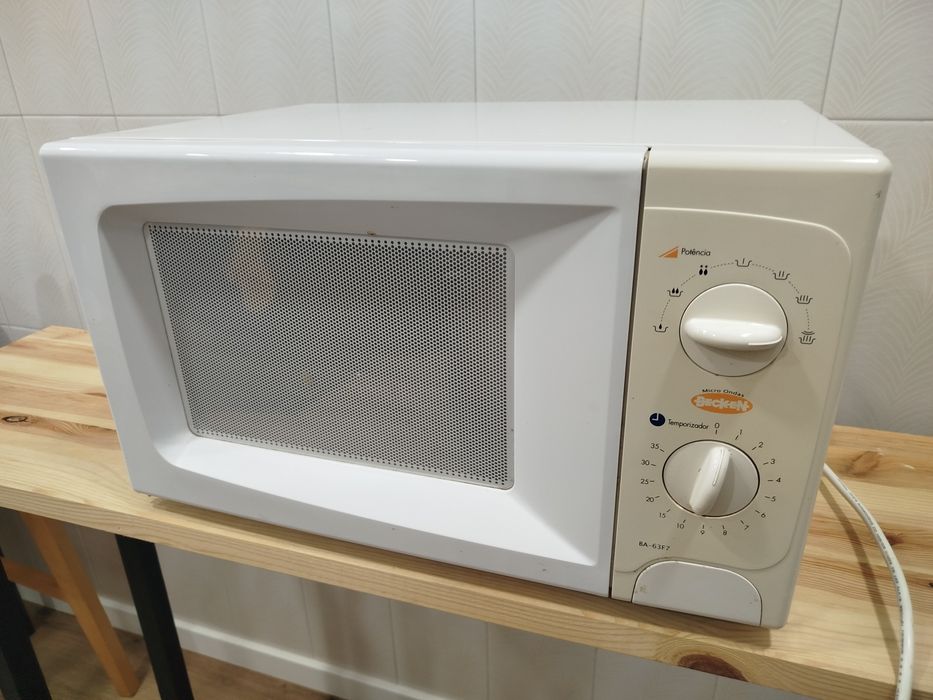 Microondas branco