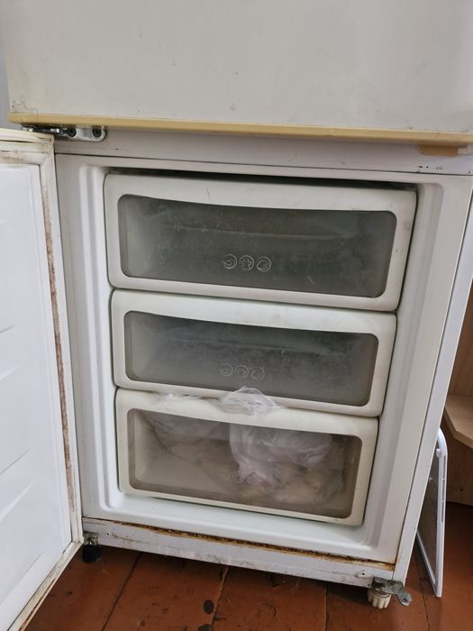 Холодилник вживаний