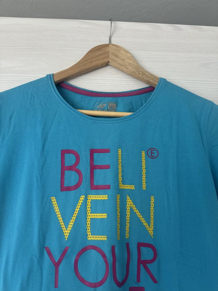 Damska bluzka koszulka tshirt krótki rękaw nadruk dopasowana