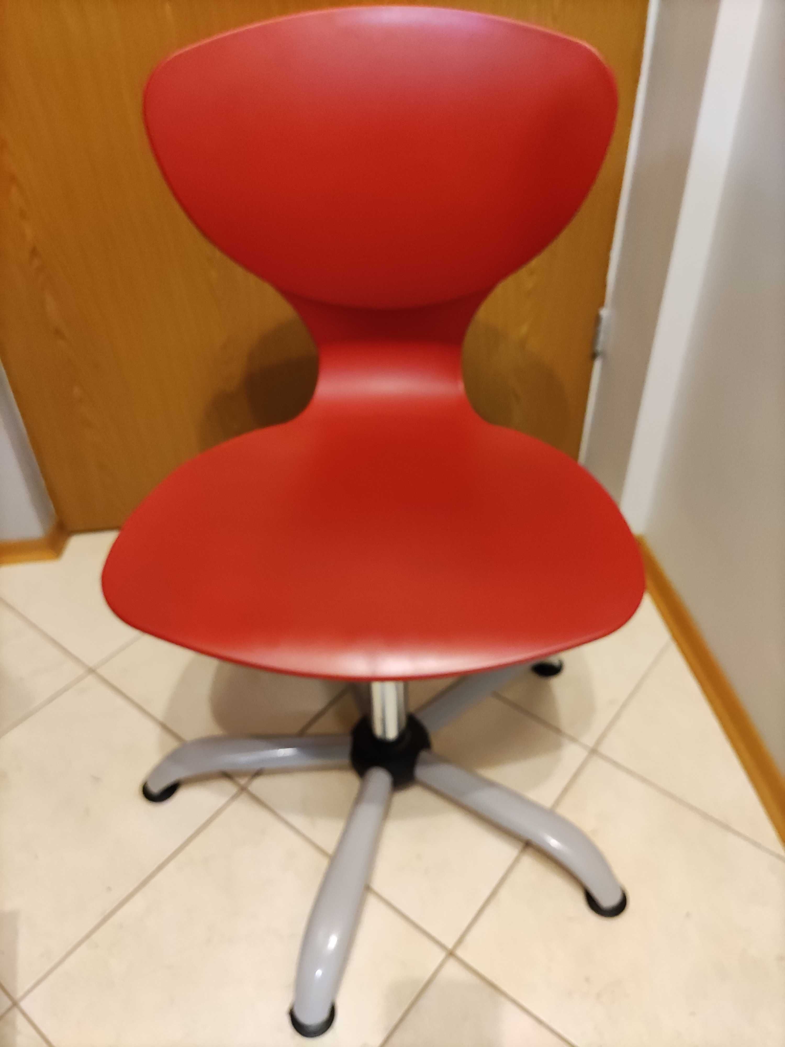 Krzesło Flexi obrotowe z regulowaną  wysokościa