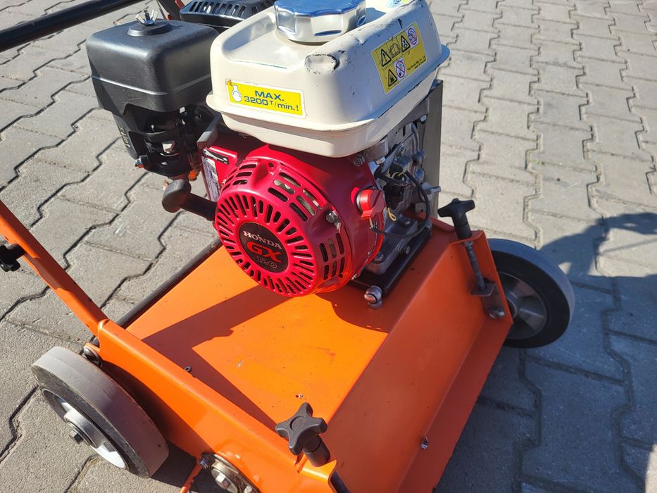 Wertykulator areator Eliet F401  Honda GX120 nowe noże