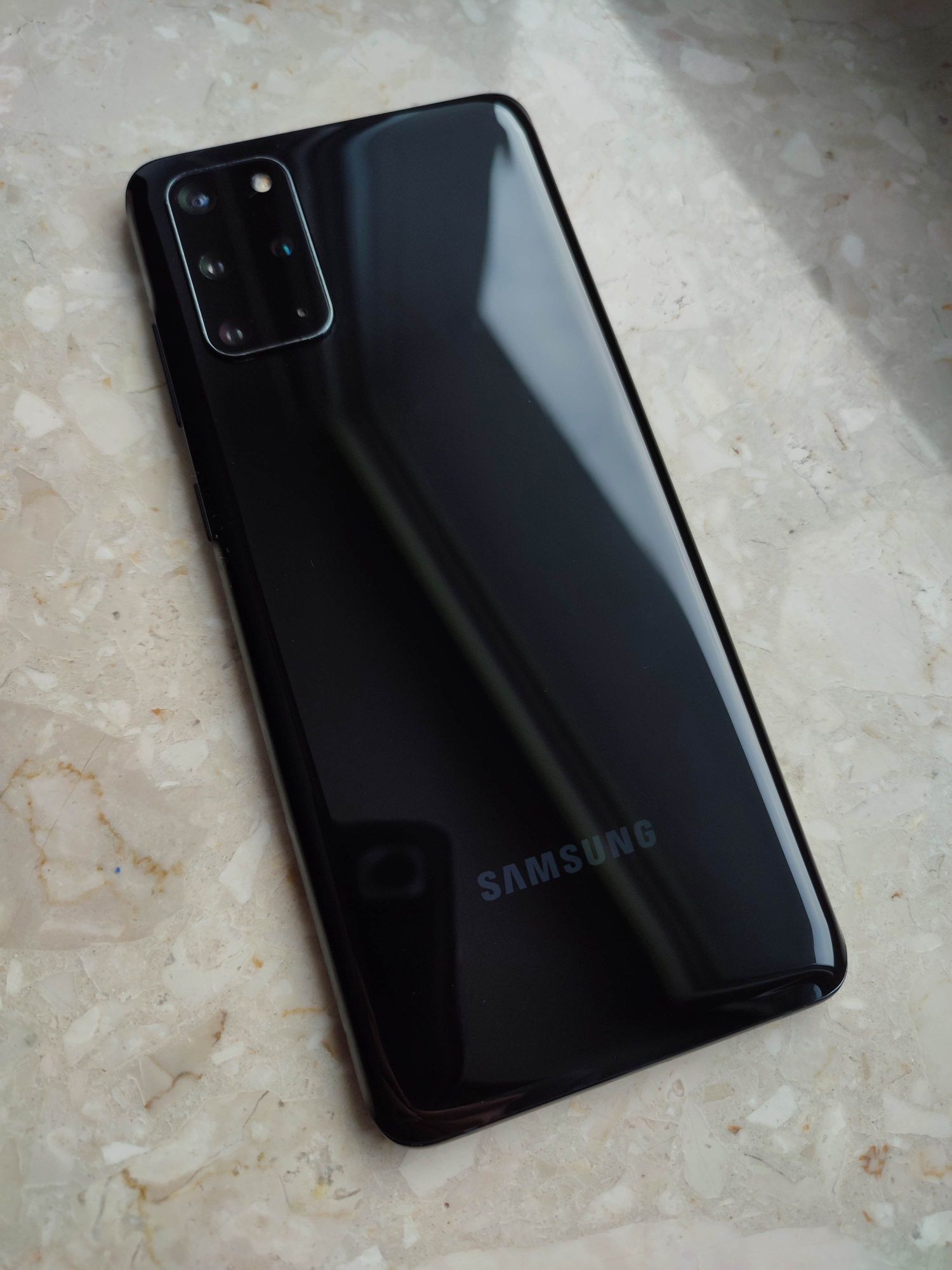 Samsung Galaxy S20+ PLUS 8/128GB | SUPER ZESTAW | Smartfon Powystawowy