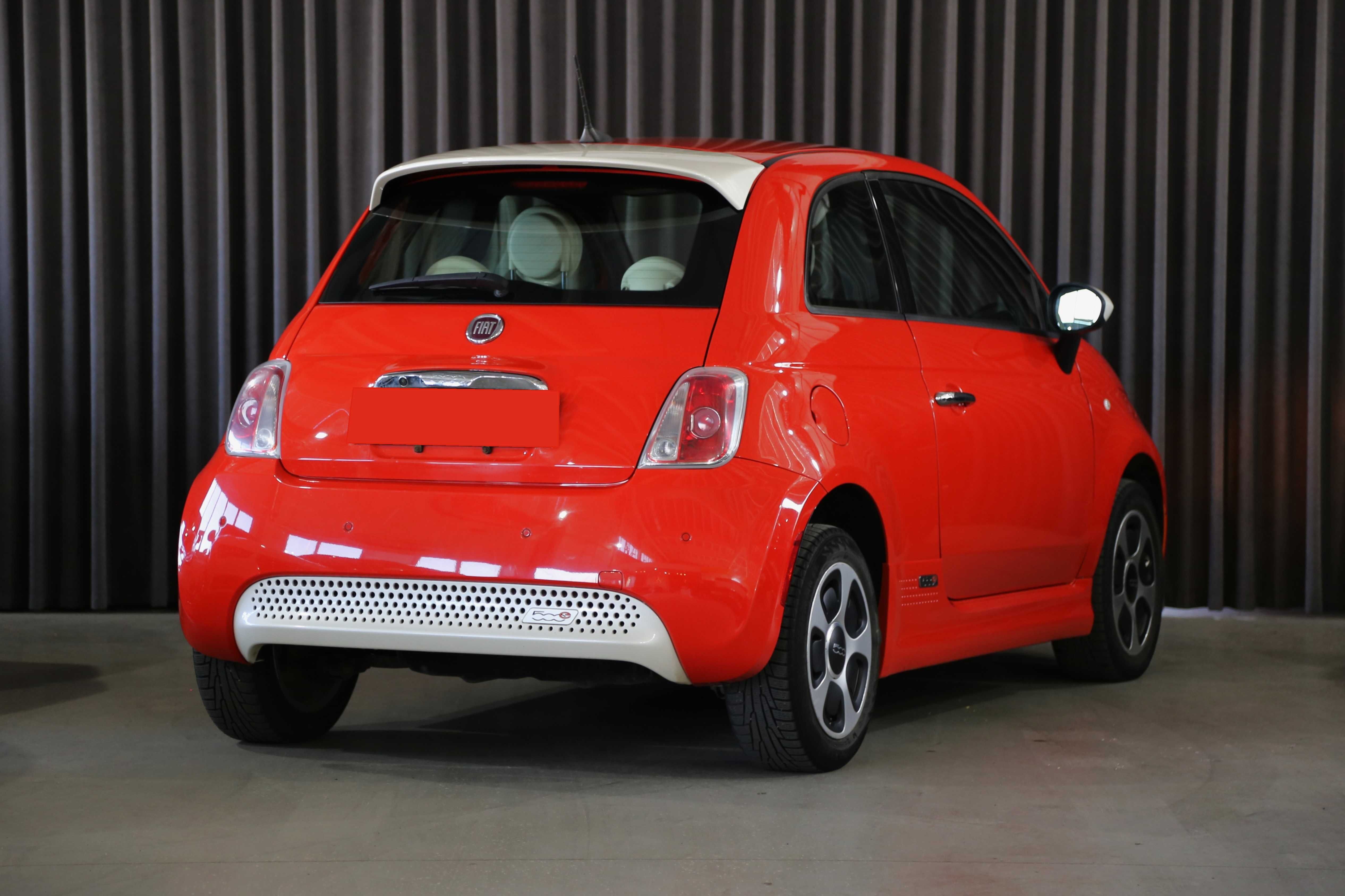 Fiat 500e 2019 року