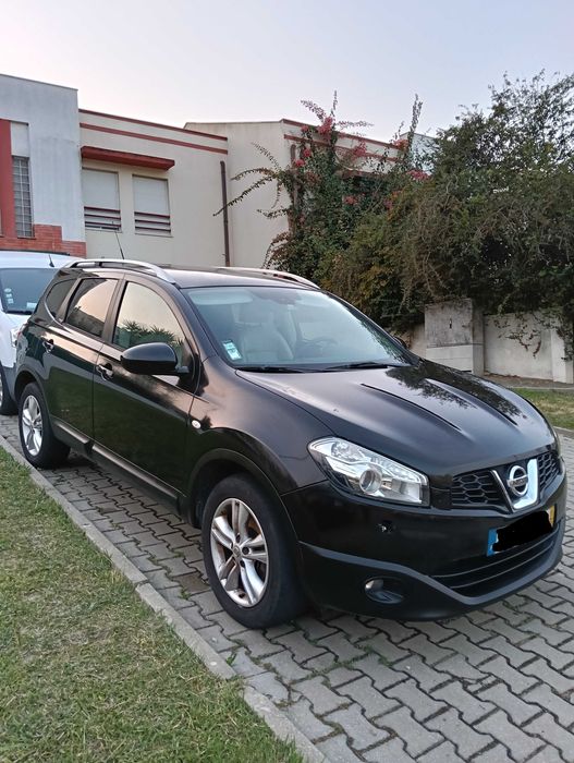 Nissan Qashqai + 2