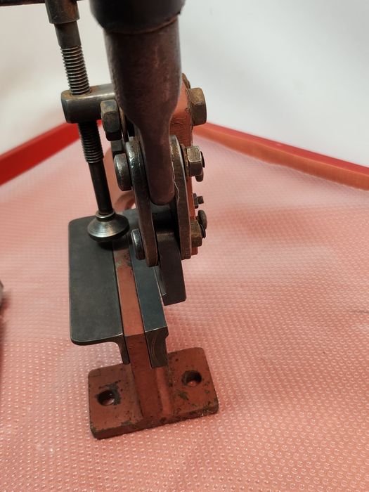 Nowa ręczna gilotyna dźwigniowa do cięcia blachy