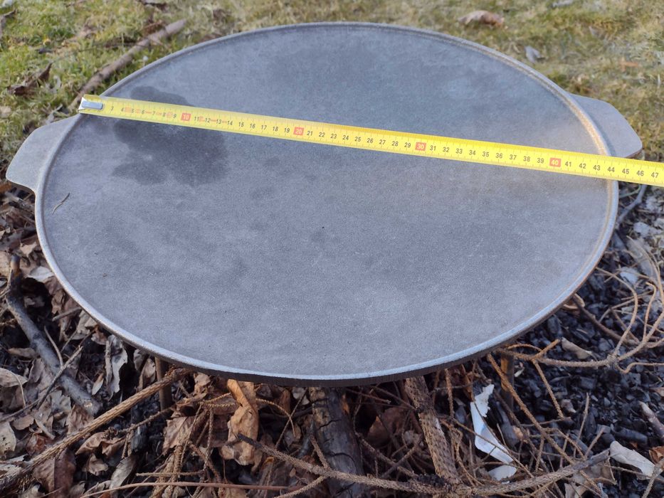 Patelnia ogniskowa, żeliwna, stabilna 8,5 kg!