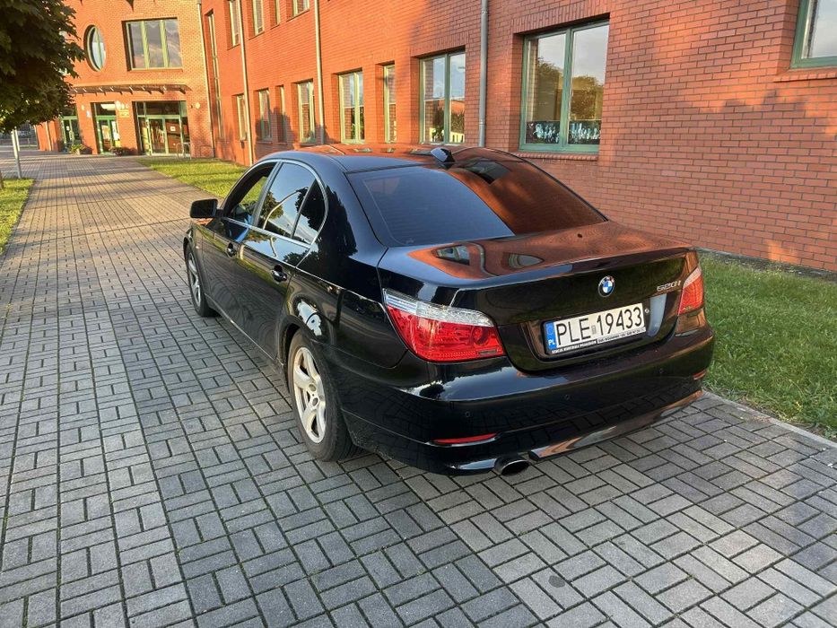 bmw 5 sedan Lift automat navi ksenon mozliwa zamiana!!!