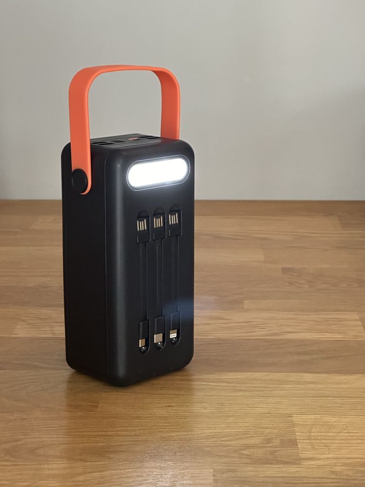 Павер банк з LED лампою - 52500mAh