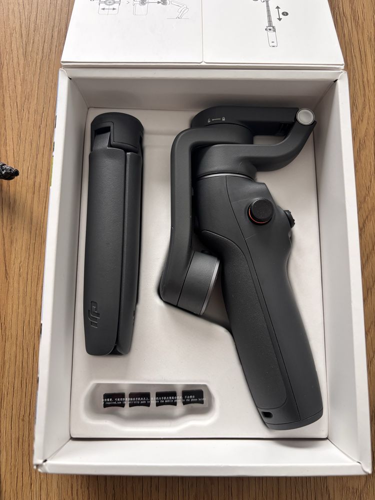 DJI Osmo Mobile 6- Gimbal