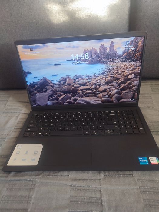 Laptop Inspiron 15 3530