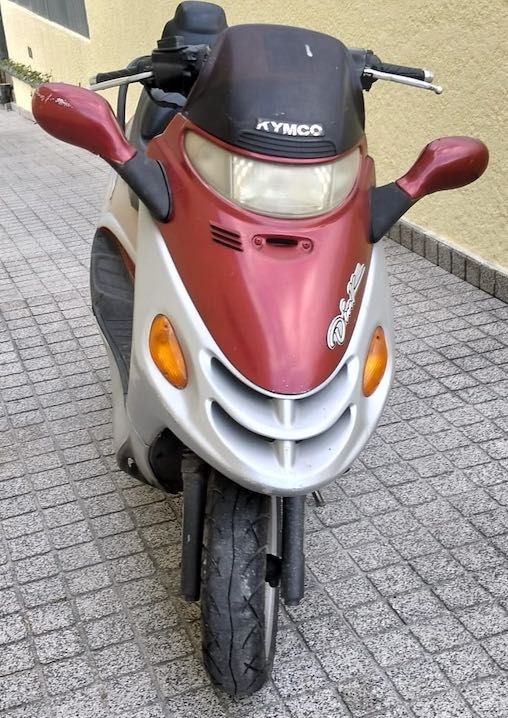 Vende-se Kymco Dink 50