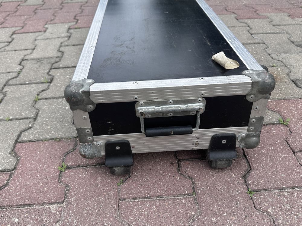 Flightcase Case Futerał Pokrowiec na piano keyboard syntezator 88