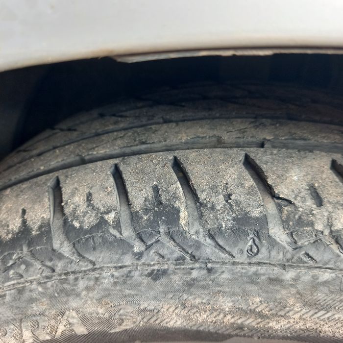 Диски з шинами, літо