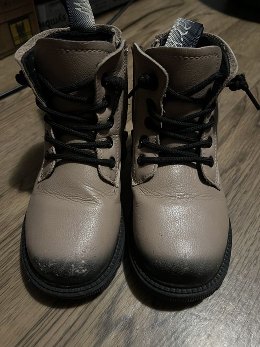 Ботінки осінні