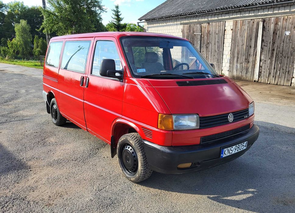 Volkswagen Transporter T4 MAŁY przebieg 105tys 2,5 TDI 102KM 9 osobowy