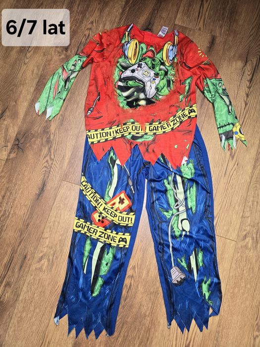 Przebranie strój bal karnawał gamer zombie gracz 116 - 122 6- 7 lat