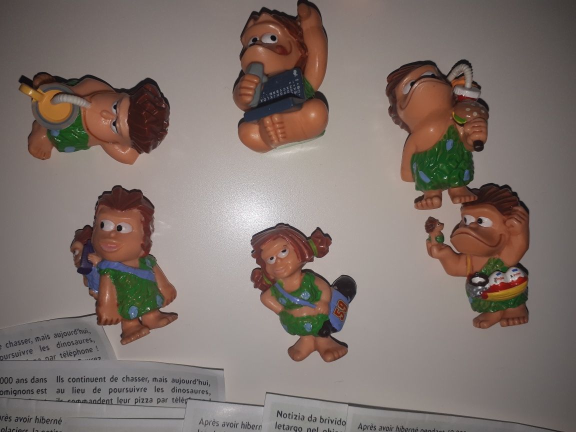 Jaskiniowcy figurki z kinder niespodzianka