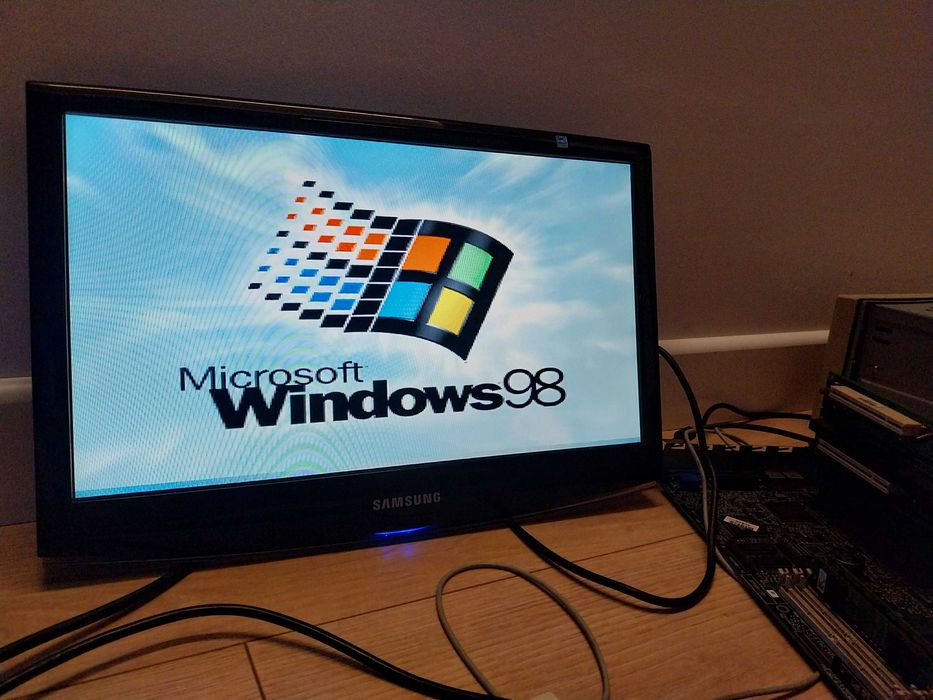 RETRO płyta compaq + Intel Pentium 200