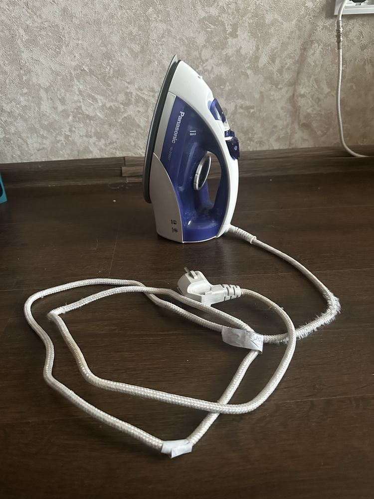 Праска Panasonic E500T