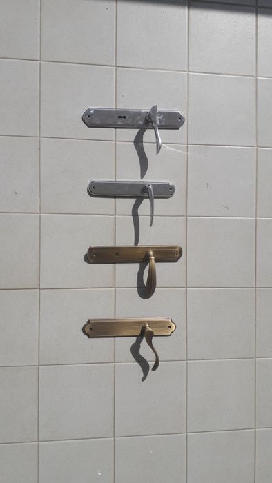 Puxadores porta marca TUPAI