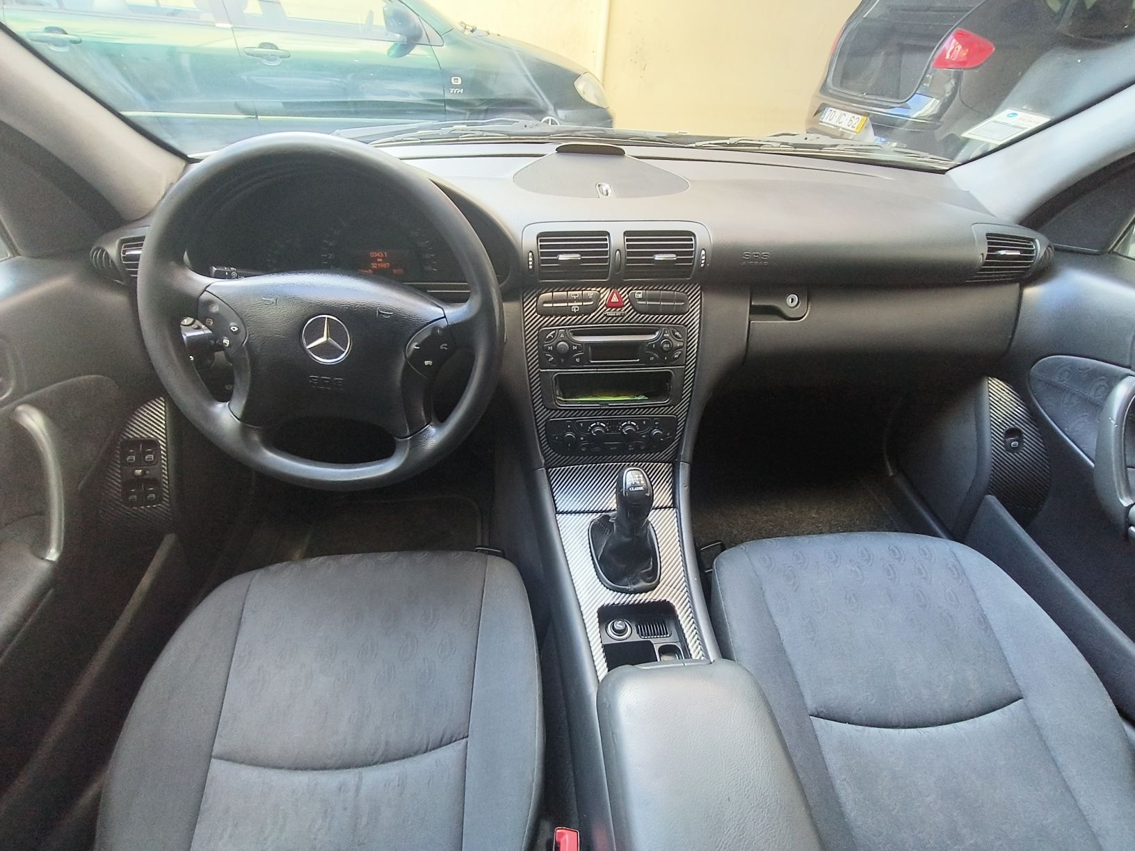 Reservado Mercedes-Benz SW C220cdi excelente estado geral