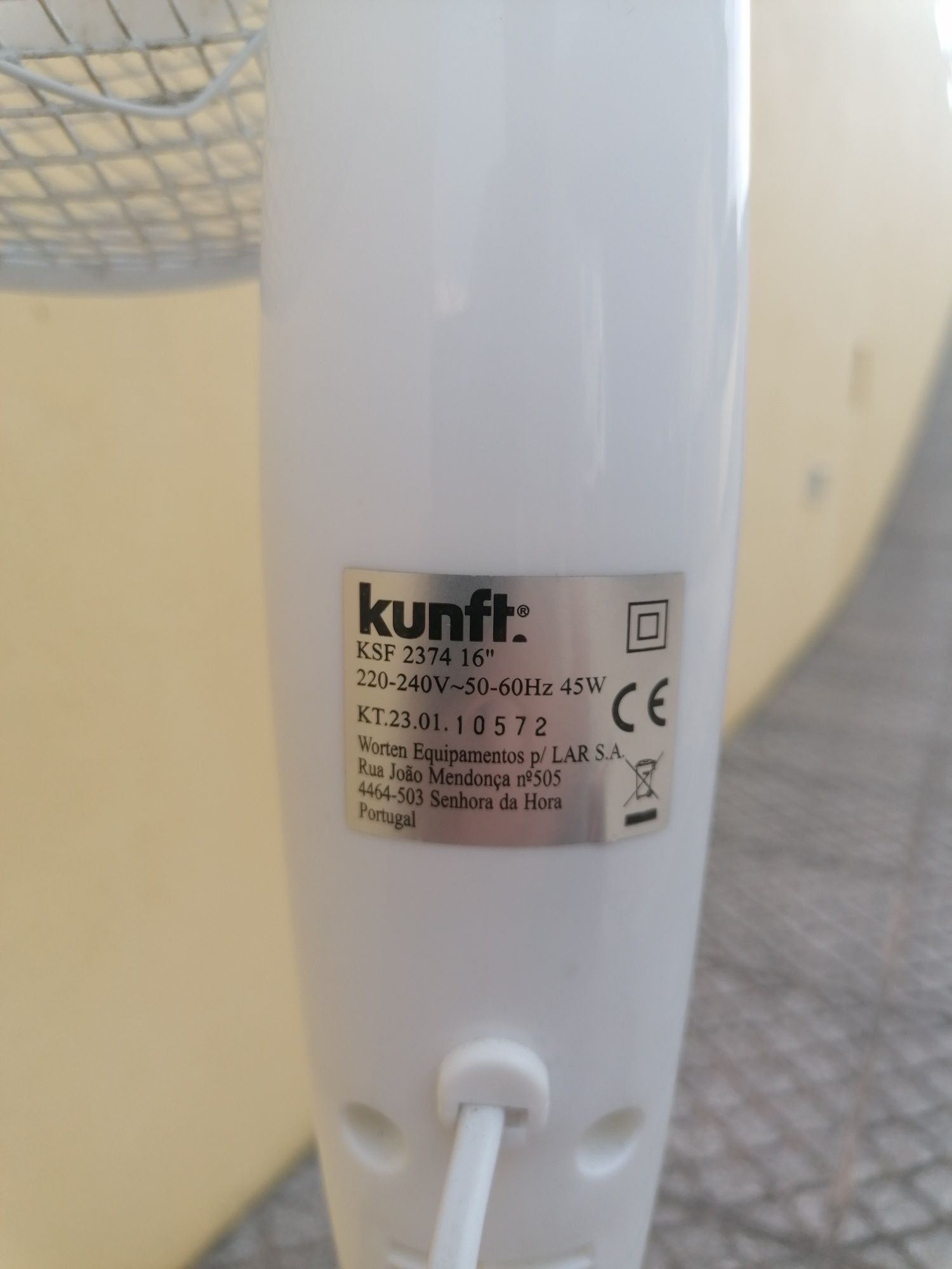Ventoinha de pé Kunft
