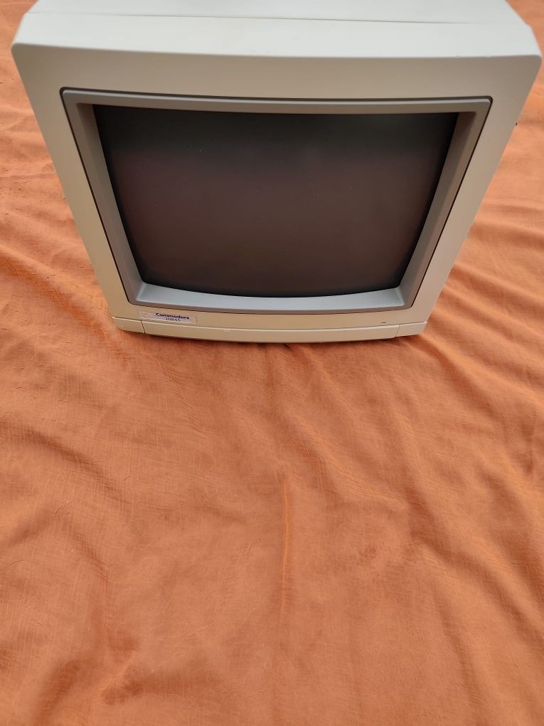 Monitor Commodore 1084S - D2