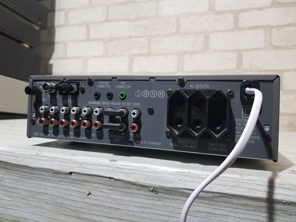 FM/AM Предпідсилювач/Denon UTP 250 б/у з Німеччини